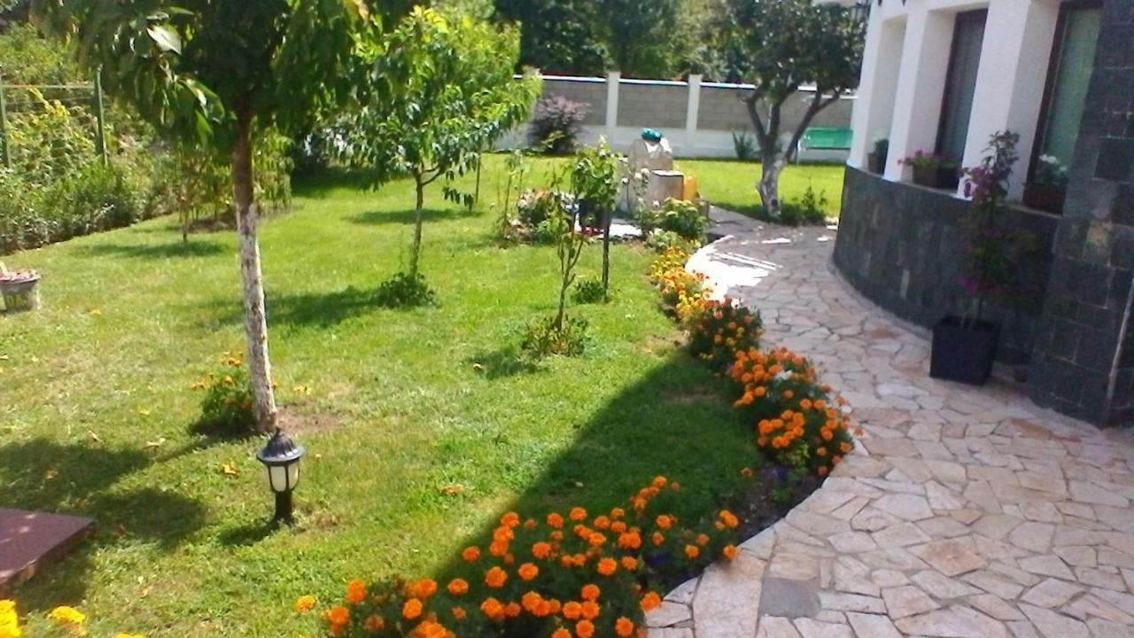 Apartments In Golden Sands Park Near The Sea Варна Экстерьер фото
